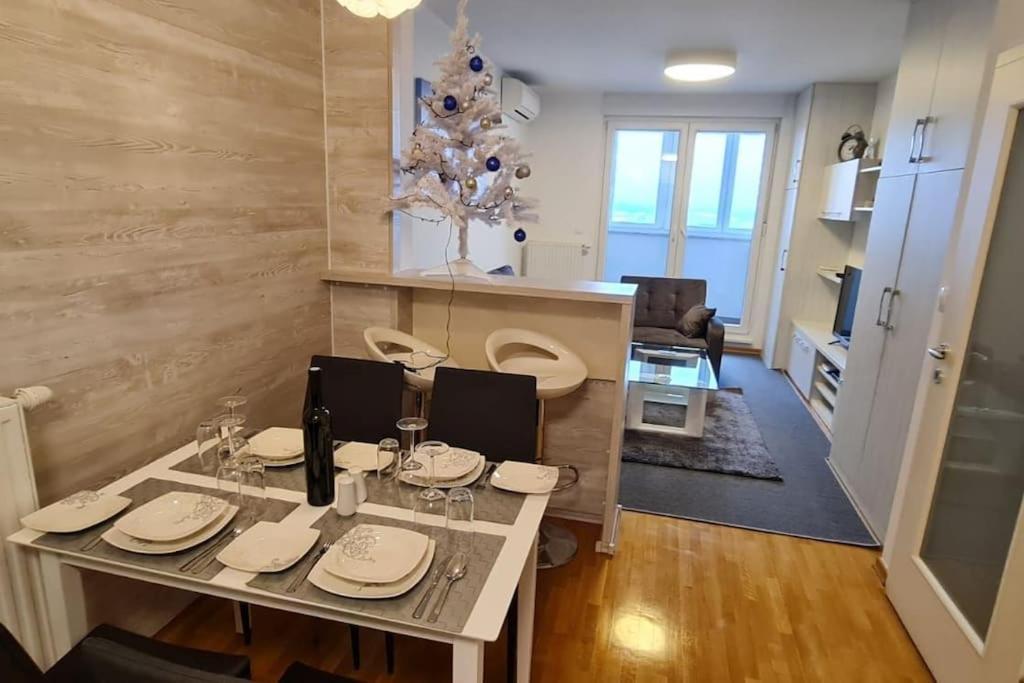 Apartman Mima Zagreb Bagian luar foto